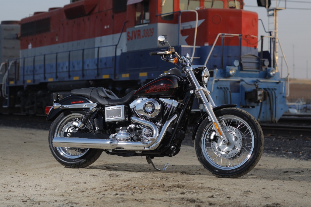 Harley-Davidson-Low-Rider